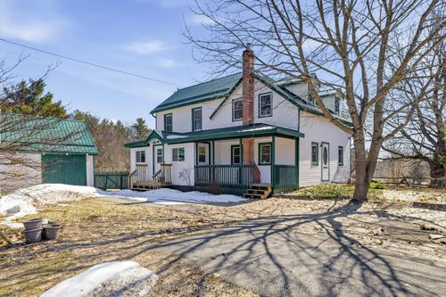 718 Jones Falls Rd, Elgin, ON, K0G1E0 | Card Image