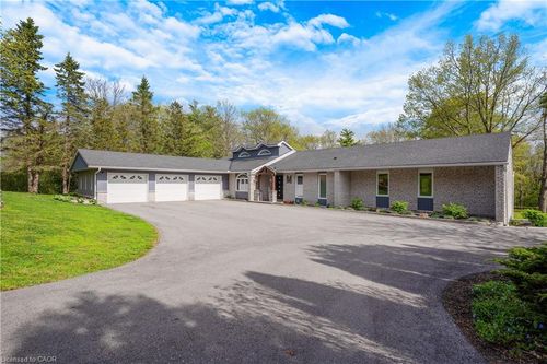 1279 Maple Manor Road, Cambridge, ON, N1R5S6 | Card Image