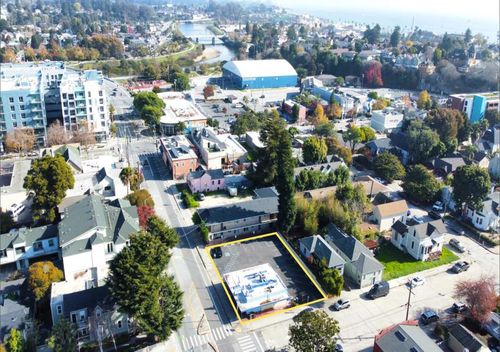 229 Laurel St, Santa Cruz, CA, 95060-4408 | Card Image