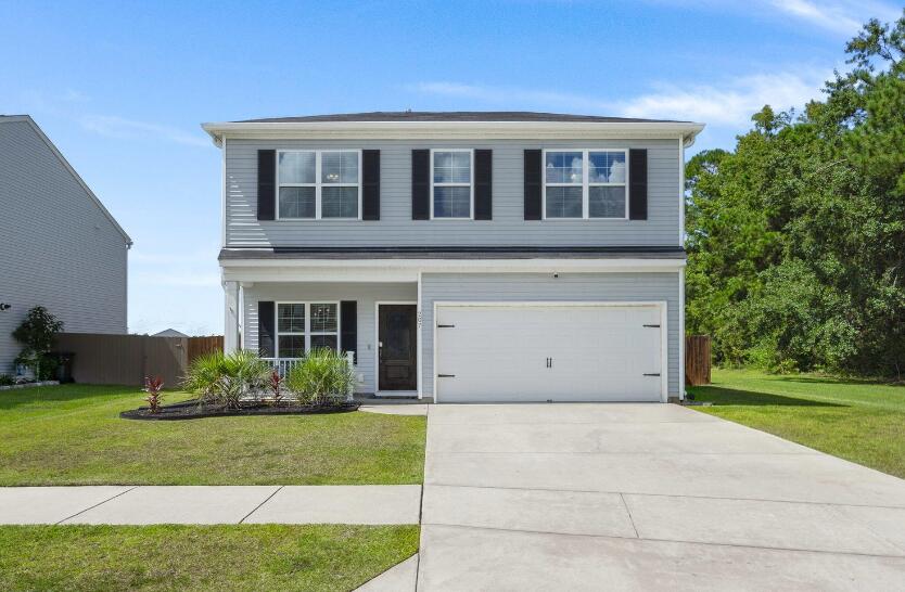 Caspian Ct, Summerville, SC 29486