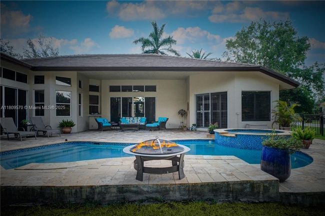 6807 Nw 66 Th Way, House other with 5 bedrooms, 3 bathrooms and null parking in Parkland FL | Image 40