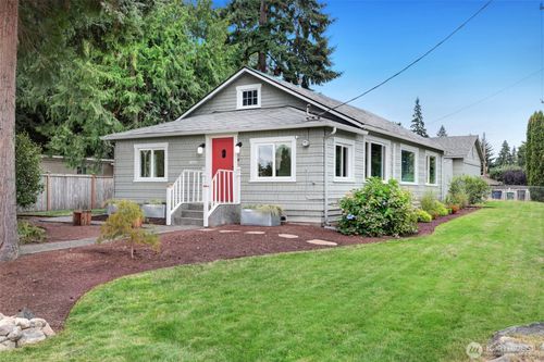 16003 15th Ave Sw, Burien, WA, 98166-2851 | Card Image