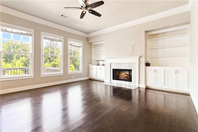 510 Suwanee Pass Ln, Townhouse with 3 bedrooms, 4 bathrooms and null parking in Suwanee GA | Image 11