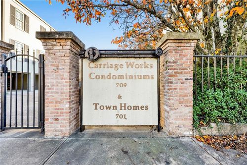 apt-1-709 Dauphin St, Mobile, AL, 36602-1520 | Card Image