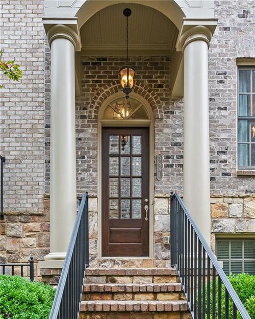3681 Manor Brook Ter Ne, Atlanta, GA, 30319-1326 | Card Image