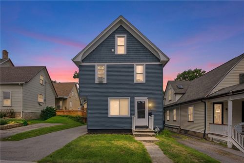 171 Oakland St, Rochester, NY, 14620-2464 | Card Image