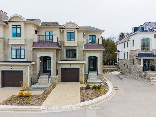 10-11 Bay St E, Thornbury, ON, N0H2P0 | Card Image