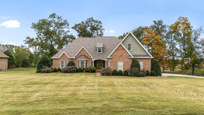 264 Cascade Dr, House other with 5 bedrooms, 3 bathrooms and 3 parking in Winchester TN | Image 2