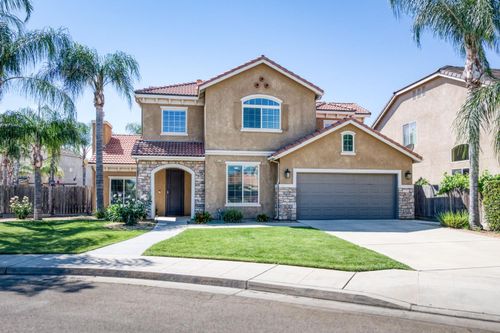 6977 E Michigan Ave, Fresno, CA, 93727-1443 | Card Image