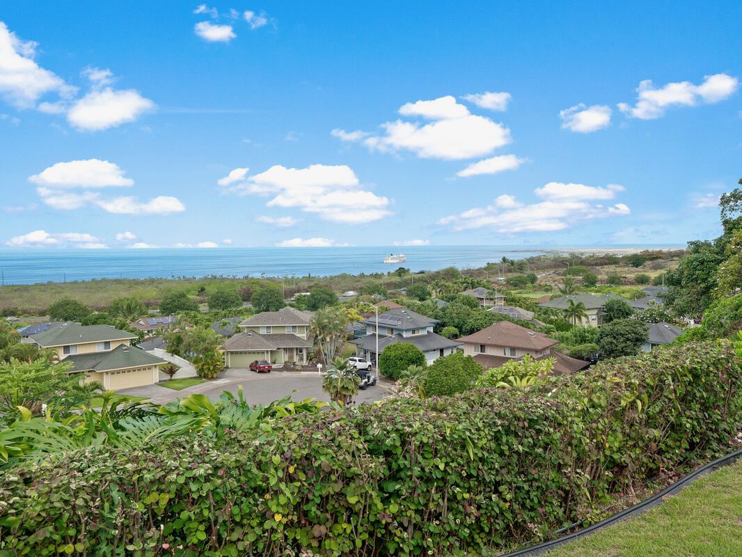 Haku Mele St, Kailua Kona, HI 96740