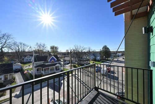 306-500 E Main St, WATERFORD, WI, 53185-4429 | Card Image