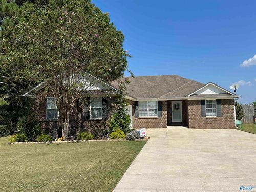 1797 Ready Section Rd, Toney, AL, 35773-7108 | Card Image