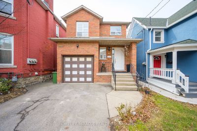 49 East Ave N, House other with 3 bedrooms, 3 bathrooms and 3 parking in Hamilton ON | Image 2