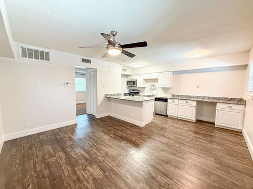 20-5928 Fletcher Ave, Fort Worth, TX, 76107-6668 | Card Image