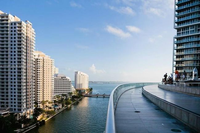 APT-3911 - 485 Brickell Ave, Condo with 1 bedrooms, 1 bathrooms and null parking in Miami FL | Image 22