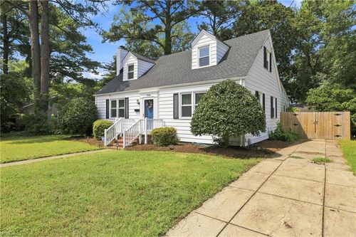 1044 S Lexan Cres, Norfolk, VA, 23508-1241 | Card Image