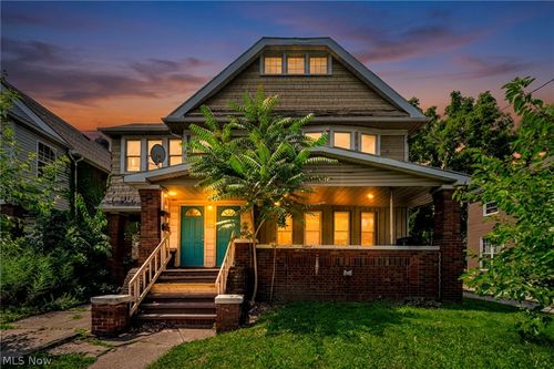 382 Madison Ave, Akron, OH, 44320-2165 | Card Image