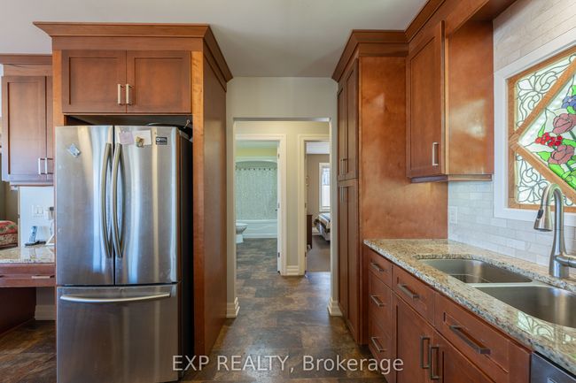 686 Warner Rd, House other with 6 bedrooms, 4 bathrooms and 6 parking in Niagara On The Lake ON | Image 18
