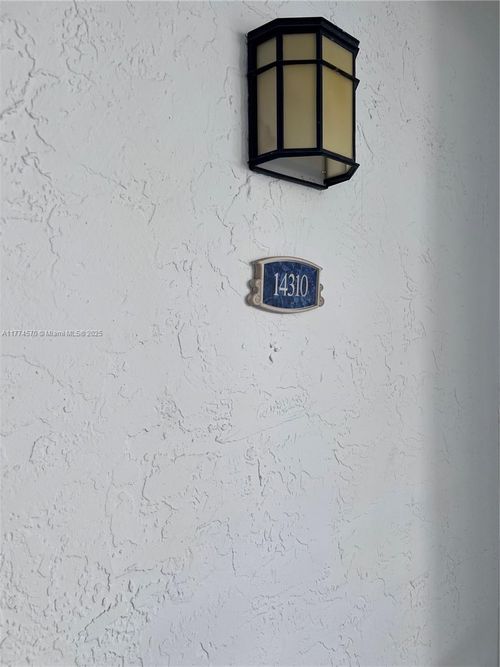 apt-14310-3215 Ne 184th St, Aventura, FL, 33160-4996 | Card Image