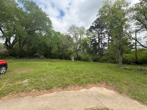 617 E Main, Whitehouse, TX, 75791 | Card Image