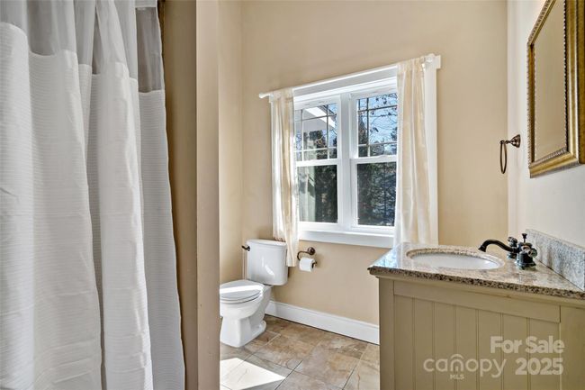53 Sovereign Ln, House other with 3 bedrooms, 5 bathrooms and null parking in Fairview NC | Image 26