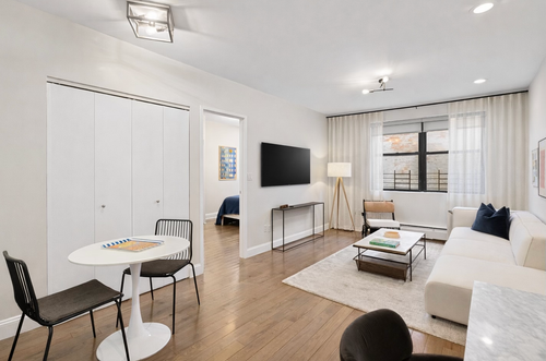 ph5c-788 9th Ave, New York, NY, 10019-5614 | Card Image