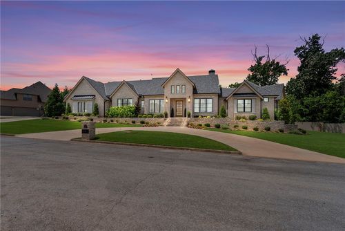 8 S Newhaven Ct, Rogers, AR, 72758-9537 | Card Image