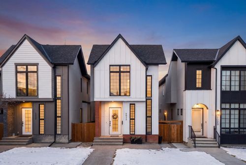 2022 50 Ave Sw, Calgary, AB, T2T2W3 | Card Image