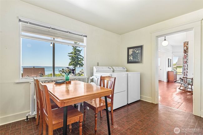 Another gorgeous view from the kitchen | Image 16