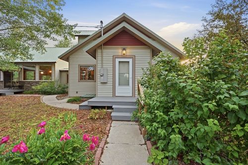 217 Lower Rainbow Rd, Bozeman, MT, 59718-8121 | Card Image