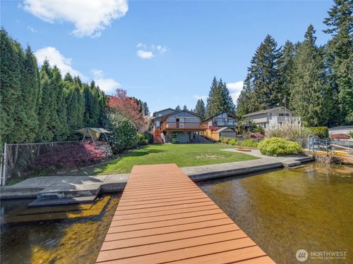 30478 227th Pl Se, Black Diamond, WA, 98010-1288 | Card Image