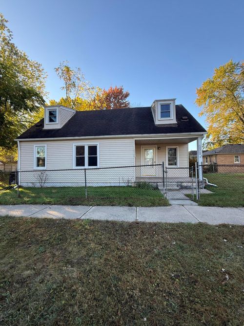 27725 Norfolk St, Livonia, MI, 48152-2350 | Card Image