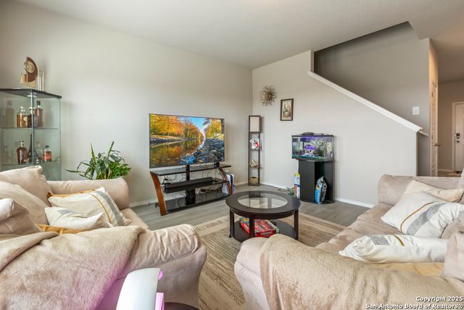 14550 Open Range Rd, House other with 4 bedrooms, 3 bathrooms and null parking in Lytle TX | Image 6