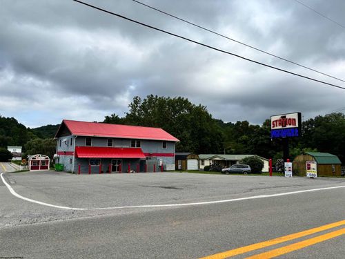 154 Bridge St, Norton, WV, 26285-4518 | Card Image