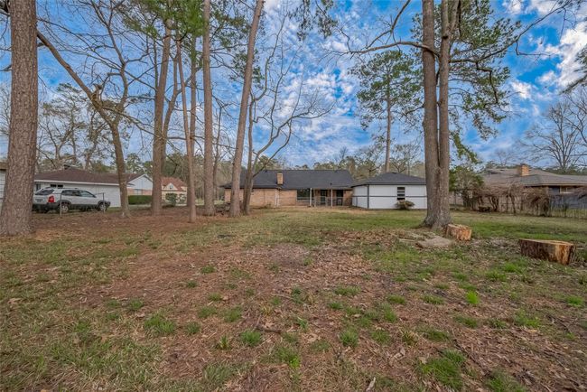 419 Magnolia Bnd, House other with 3 bedrooms, 2 bathrooms and 2 parking in New Caney TX | Image 43