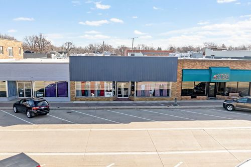 308 Downtown Plz, Fairmont, MN, 56031-1712 | Card Image