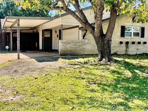 4439 Greenland Dr, Mesquite, TX, 75150-1928 | Card Image