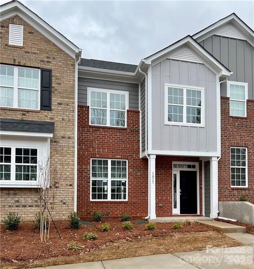 1017 Beatty Woods Dr, Belmont, NC, 28012-4189 | Card Image