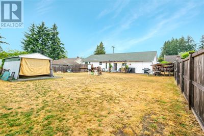 4218 Hollywood St, House other with 3 bedrooms, 2 bathrooms and 4 parking in Port Alberni BC | Image 2