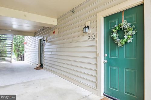apt-202-1055 Gardenview Loop, WOODBRIDGE, VA, 22191-1964 | Card Image
