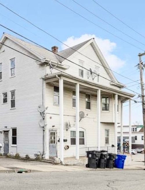 806 Main Street, West Warwick, RI, 02893 | Card Image