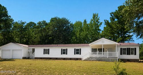 138 River Oaks Dr, Stella, NC, 28582-9732 | Card Image