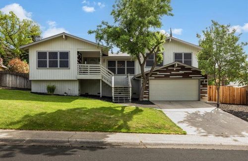 7821 Palmyra Dr, Fair Oaks, CA, 95628-3447 | Card Image