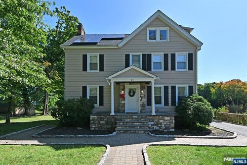 51 High, Montclair, NJ, 07042 | Card Image