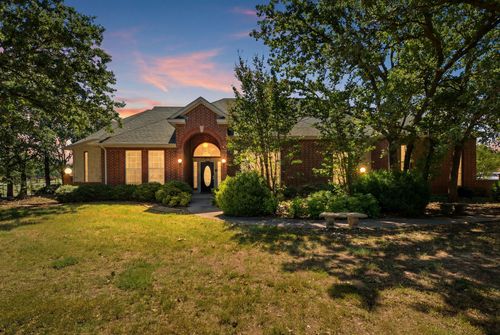 9439 Saint Johns Ct, Pilot Point, TX, 76258-6641 | Card Image