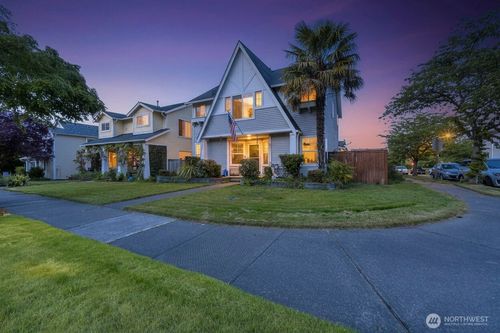 1830 Hoffman Hill Blvd, Dupont, WA, 98327-8739 | Card Image