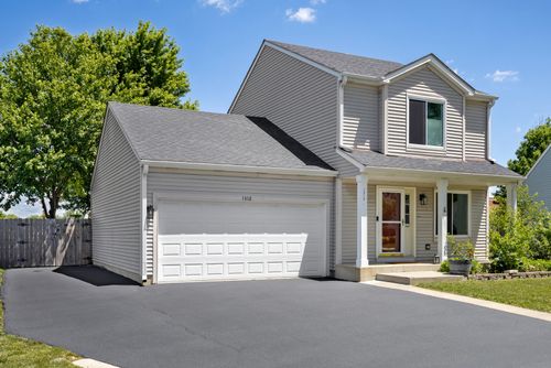 1312 Burke Lane, South Elgin, IL, 60177 | Card Image