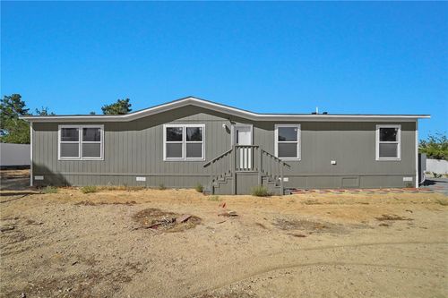 13984 Victoria Dr, Victorville, CA, 92395 | Card Image