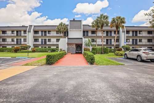 208-4254 Deste Ct, Lake Worth, FL, 33467-4306 | Card Image