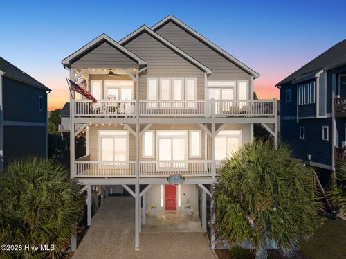 310 Oceanaire Ln, Surf City, NC, 28445-5501 | Card Image